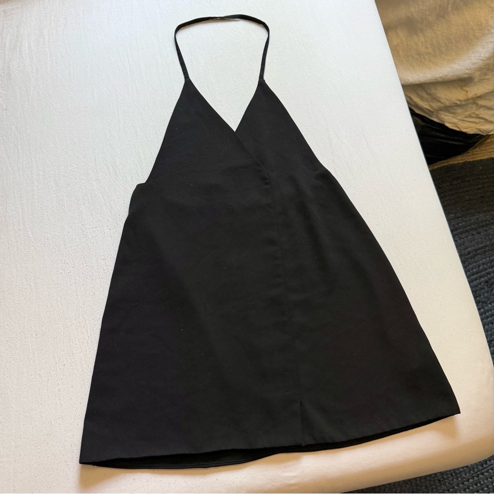 SOLACE LONDON‎ black halter neck sleeveless backless surplice mini dress